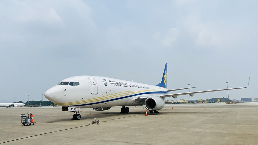 退租和客改貨后再租賃業務的波音B737-800飛機。東疆供圖
