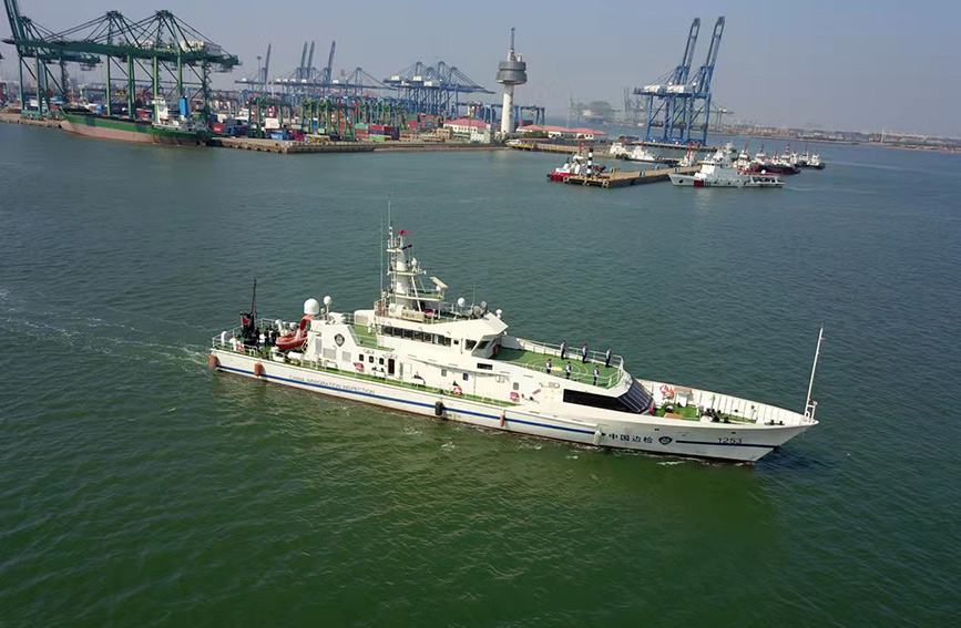 天津十余家涉海部门开展联合巡航。天津边检总站供图
