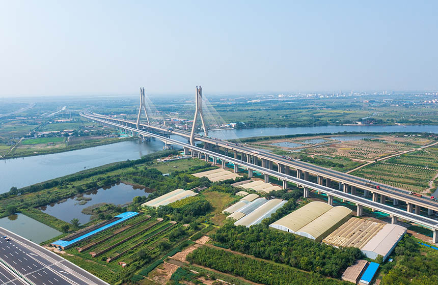 俯瞰海河特大橋。天津市交通運輸委供圖
