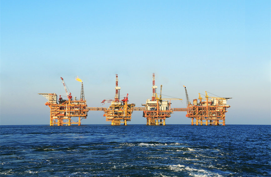 亞洲最大海上連體平台累計向環渤海地區輸送天然氣近40億立方米。中海油天津分公司供圖