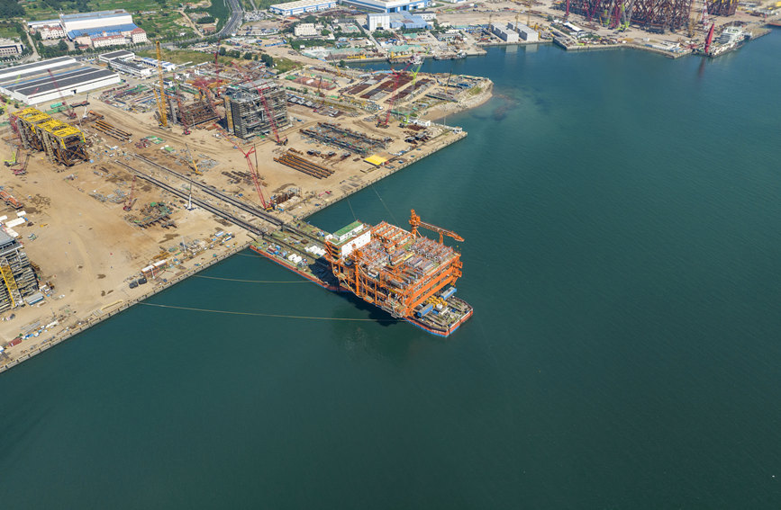 渤海油田2022年最大新建原油增產項目組塊陸地建造完工。海洋石油工程股份有限公司供圖
