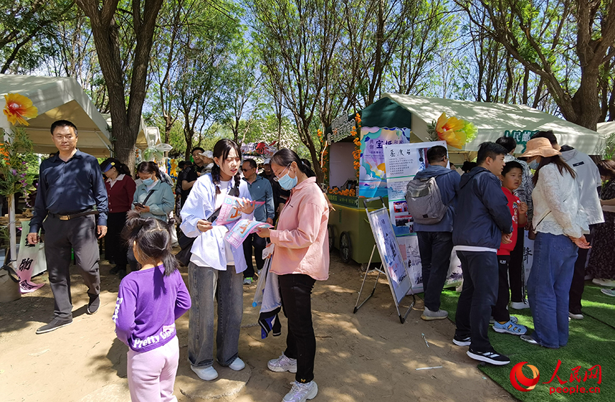 “遇見寶坻·印象潮白”第三屆潮白河四季歡樂旅游節吸引眾多游客現場體驗。人民網記者 陶建攝