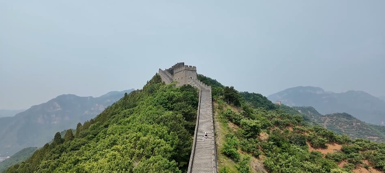 “打卡黄崖关” 感受古长城的魅力