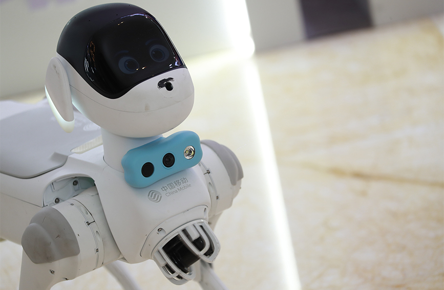 中國移動AI家庭小助手“靈犀”。天津移動供圖